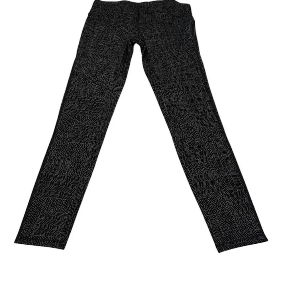 Prana size small black and gray print leggings small pocket in waistband EUC